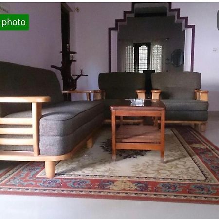 מדיקרי Dhruva Homestay מראה חיצוני תמונה