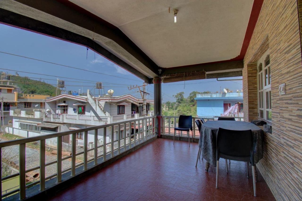 מדיקרי Dhruva Homestay מראה חיצוני תמונה